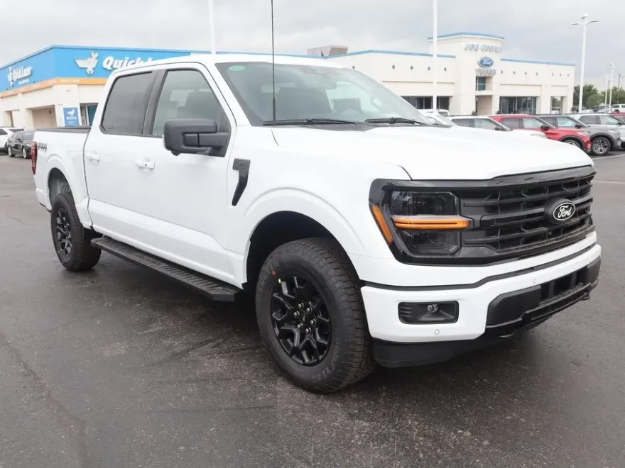 2025 Ford F-150 XLT photo 1