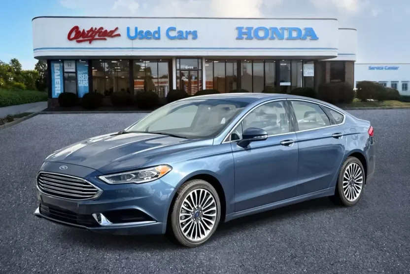 2018 Ford Fusion SE photo 1