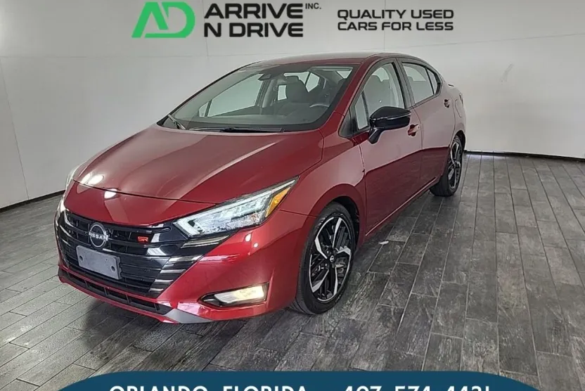2024 Nissan Versa SR photo 1