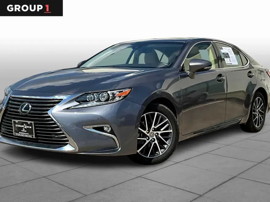 2016 Lexus ES 350 photo 1