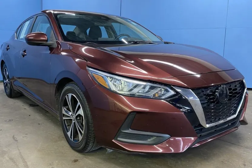 2022 Nissan Sentra SV photo 1