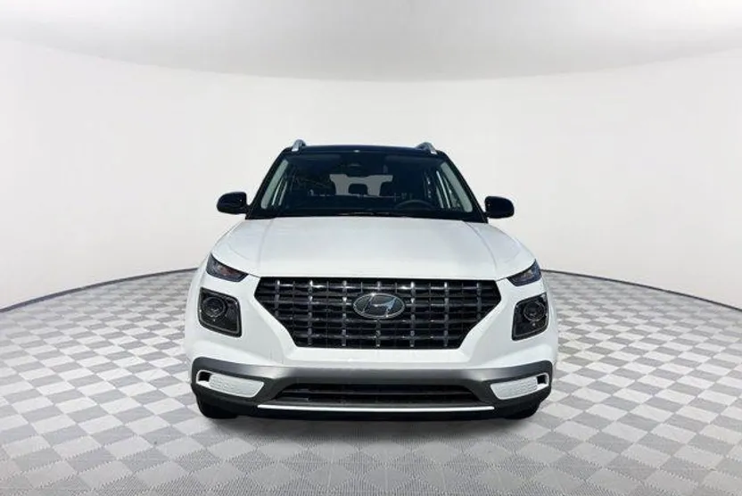 2026 Hyundai Venue SEL photo 1