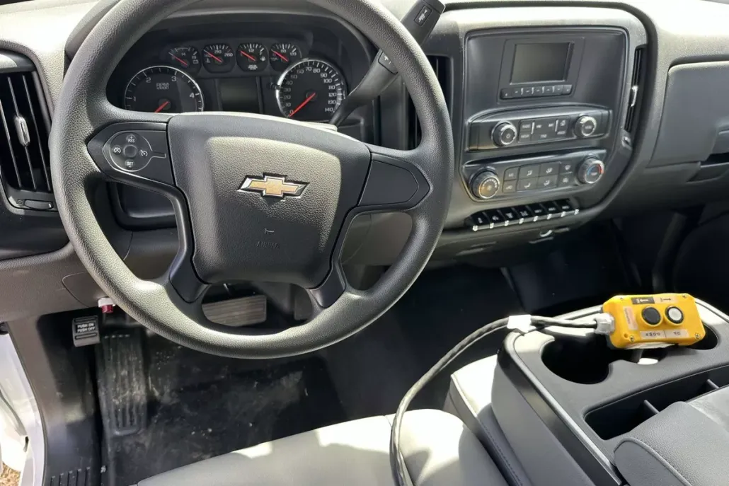 2023 Chevrolet Silverado 5500HD Work Truck photo 1