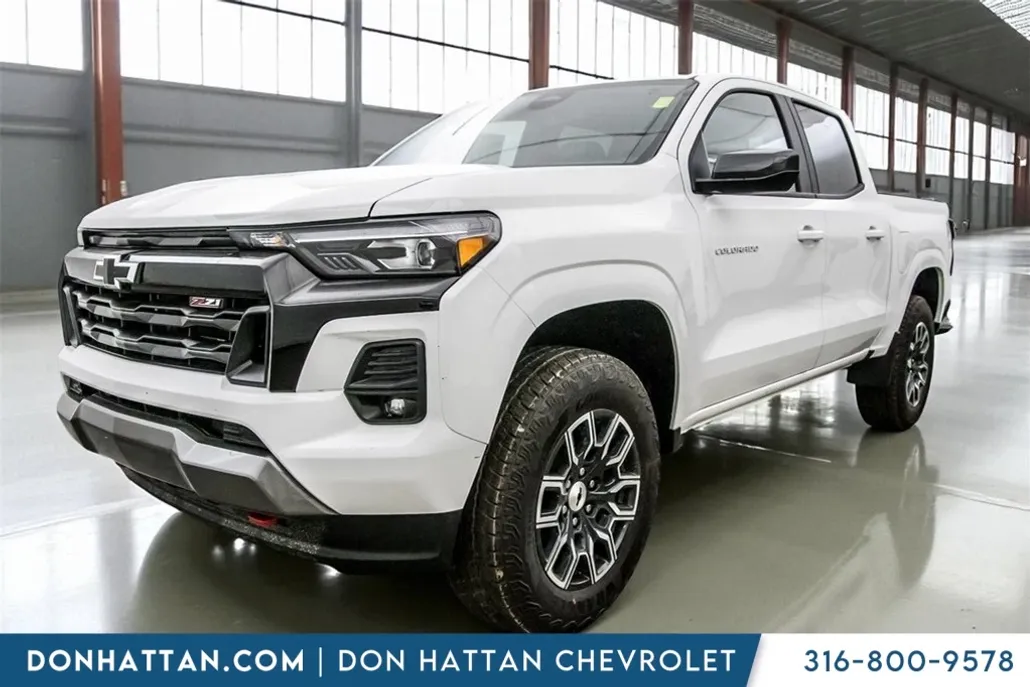 2025 Chevrolet Colorado Z71 photo 1