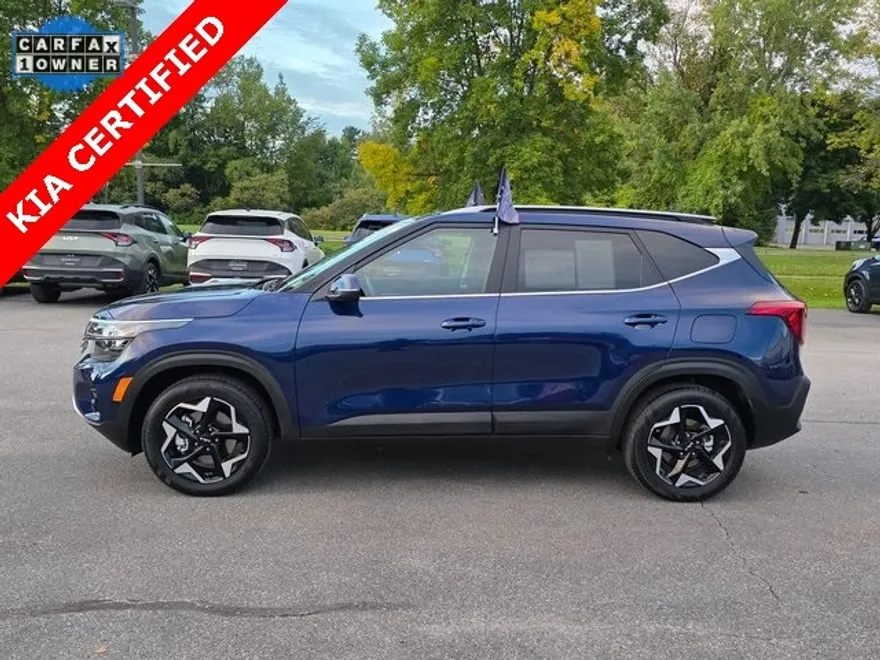 2025 Kia Seltos EX photo 1