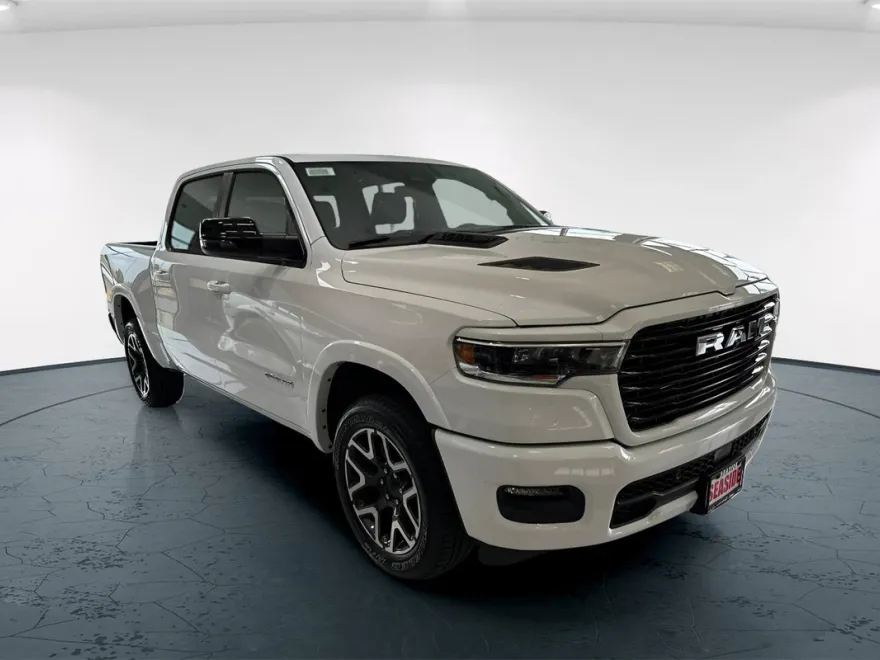2025 Ram 1500 Laramie photo 1