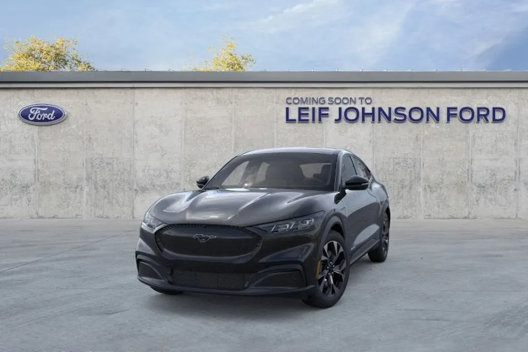 2025 Ford Mustang Mach-E Select photo 1