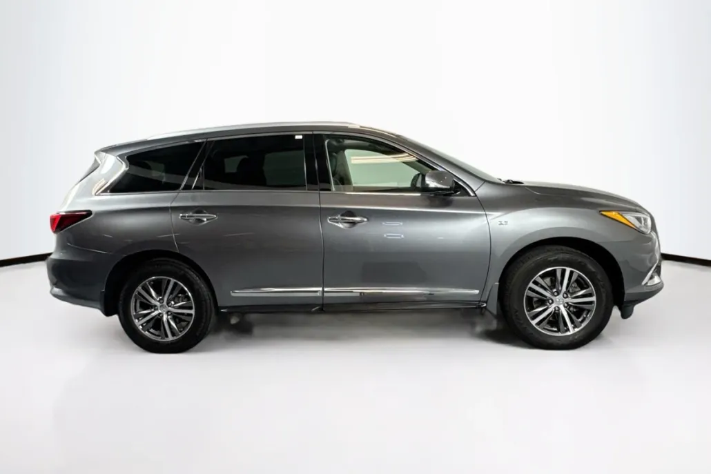 2018 Infiniti QX60 photo 1