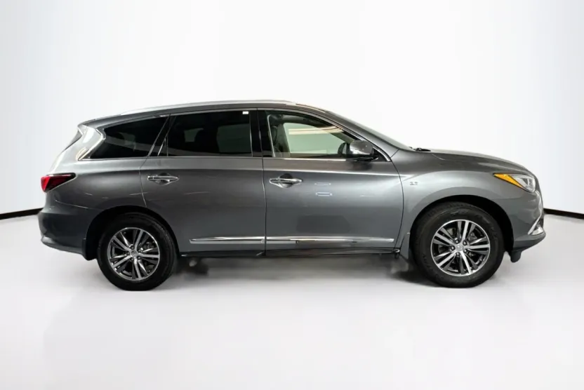 2018 Infiniti QX60 photo 1