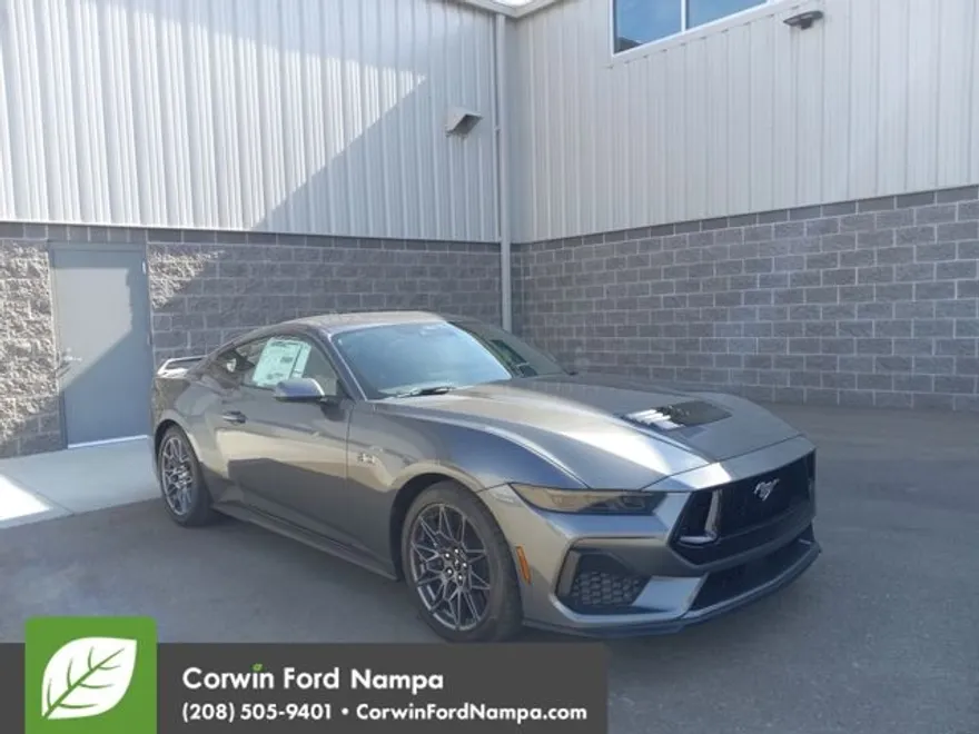 2025 Ford Mustang GT Premium photo 1