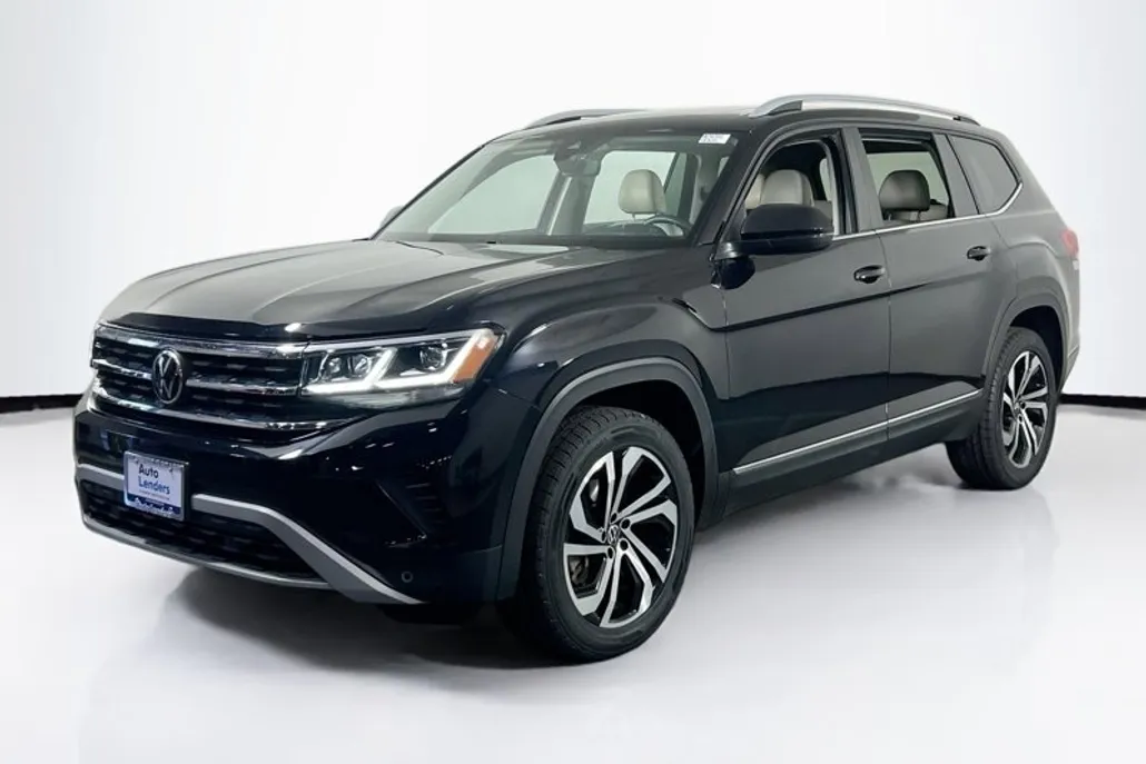 2022 Volkswagen Atlas SEL photo 1