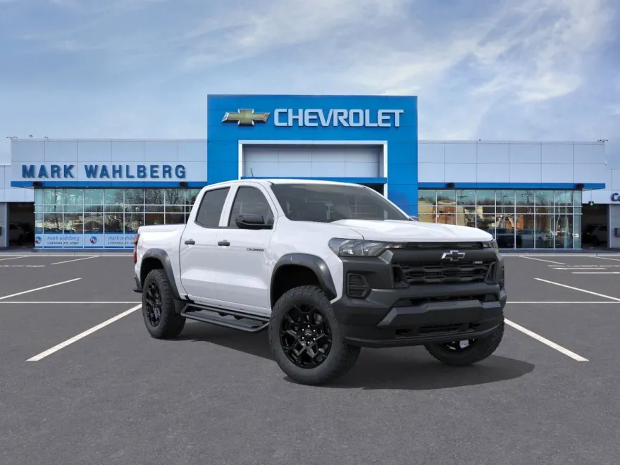 2026 Chevrolet Colorado Trail Boss photo 1
