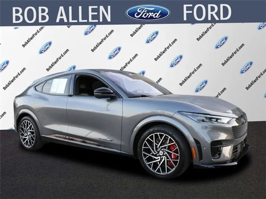 2023 Ford Mustang Mach-E GT photo 1