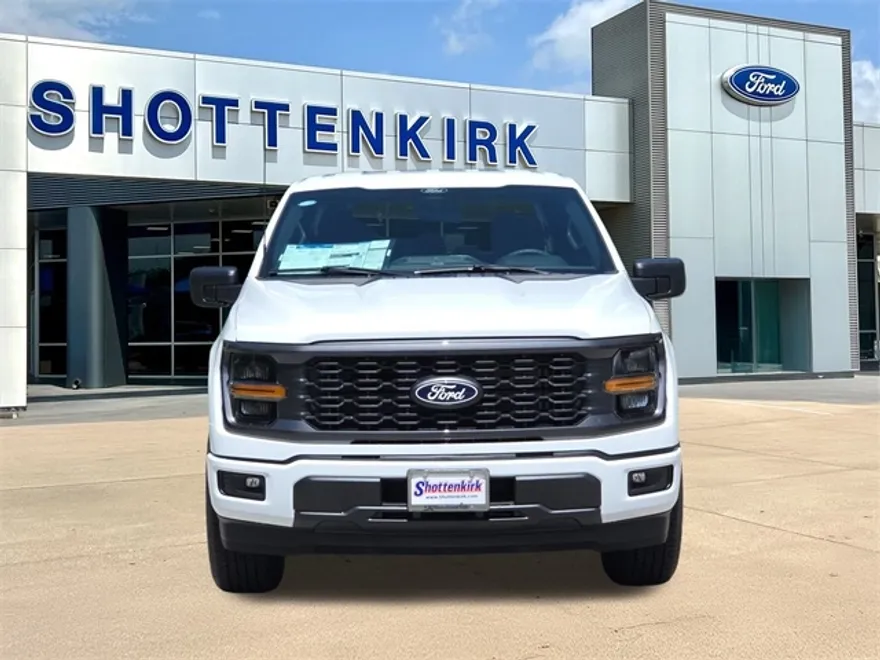 2025 Ford F-150 STX photo 1