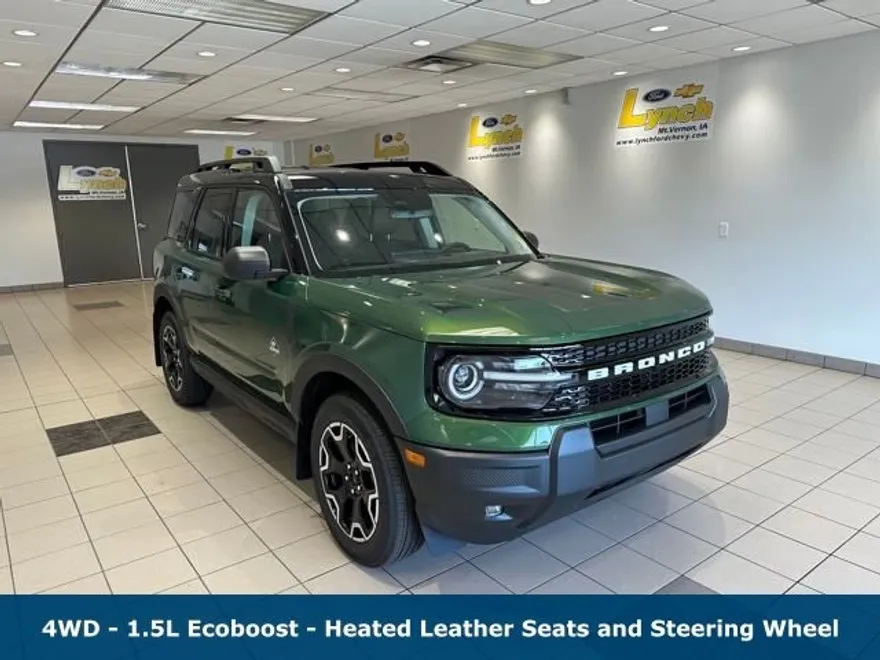 2025 Ford Bronco Sport Outer Banks photo 1