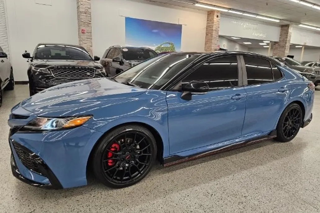 2022 Toyota Camry TRD V6 photo 1