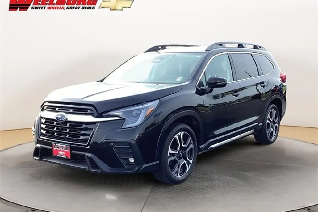 2023 Subaru Ascent Limited photo 1