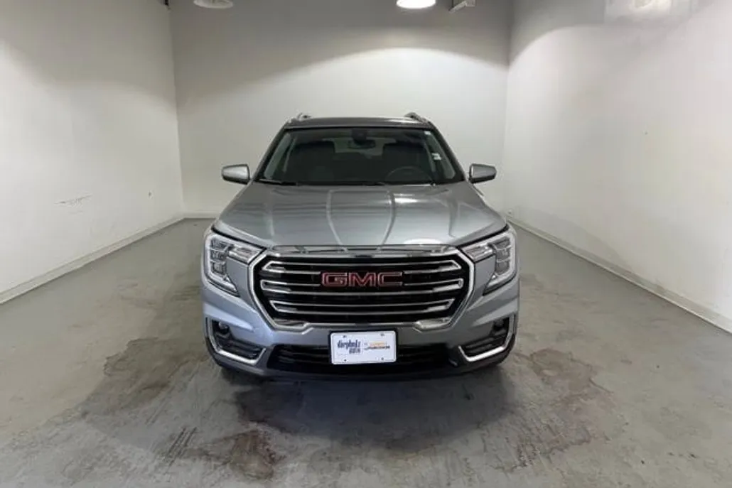 2024 Gmc Terrain SLT photo 1
