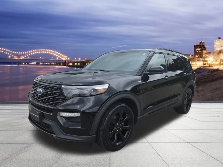 2022 Ford Explorer ST-Line photo 1
