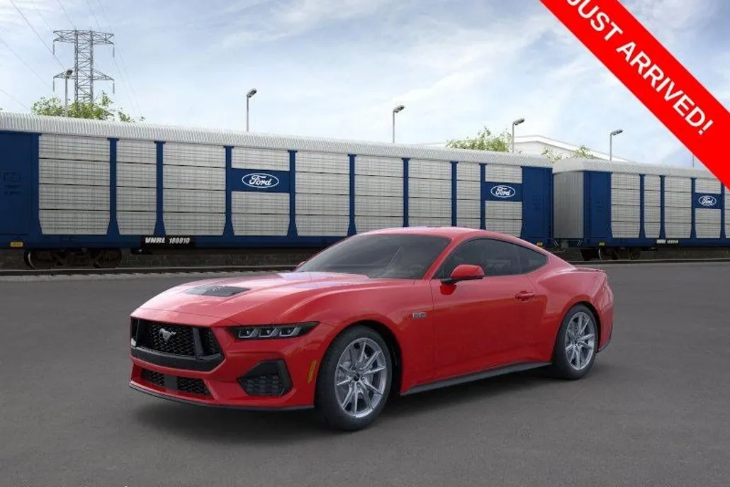 2025 Ford Mustang GT Premium photo 1