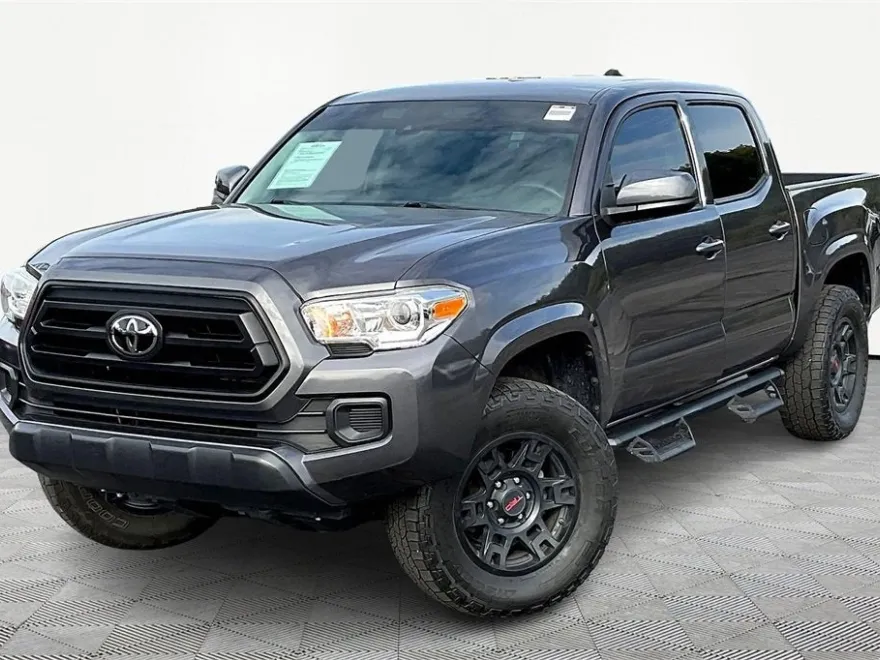 2022 Toyota Tacoma SR5 V6 photo 1