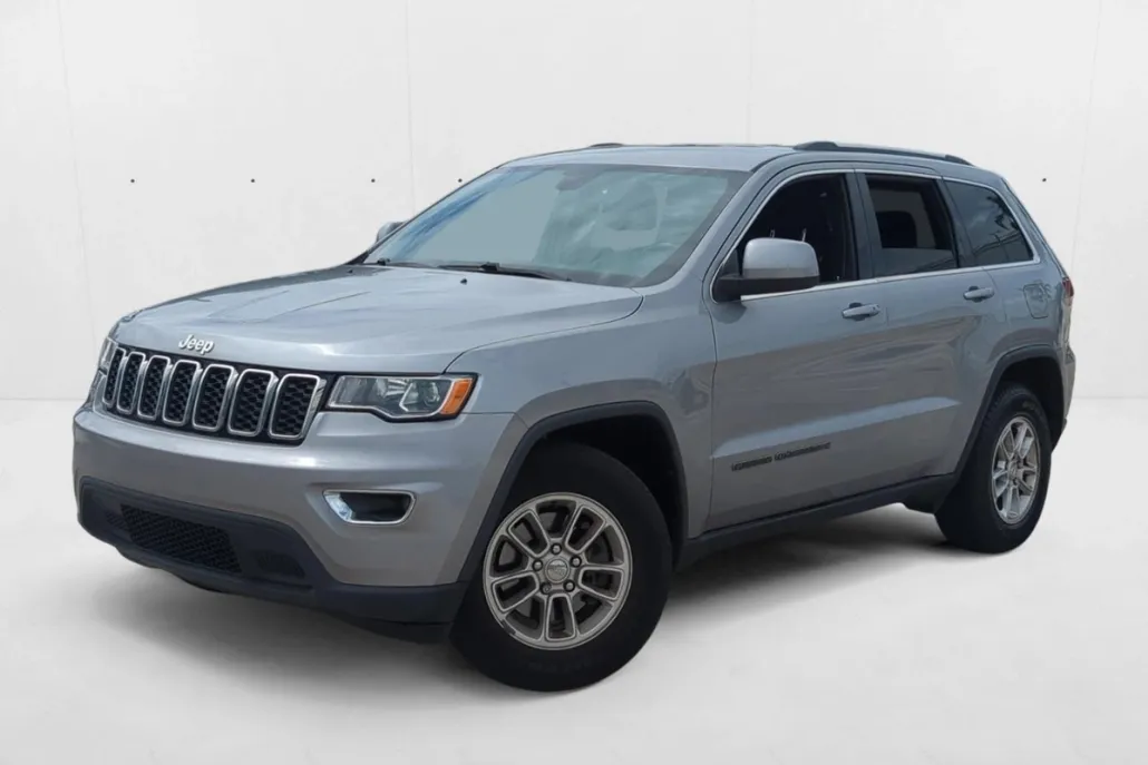 2020 Jeep Grand Cherokee Laredo E photo 1