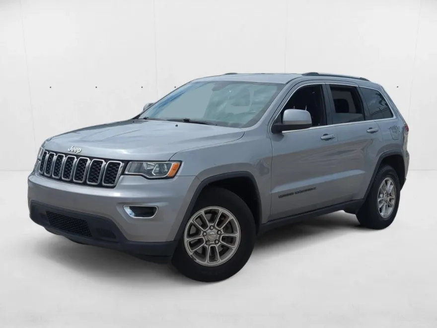 2020 Jeep Grand Cherokee Laredo E photo 1