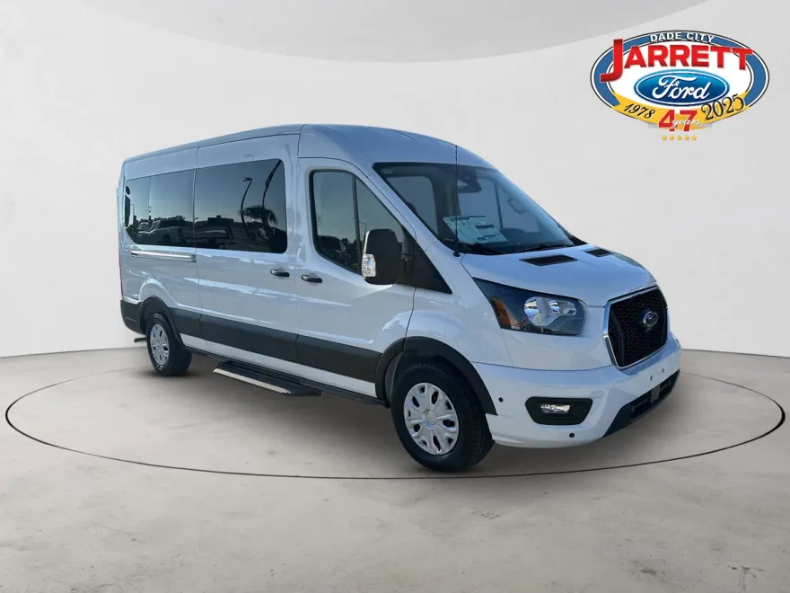 2025 Ford Transit Passenger XLT photo 1
