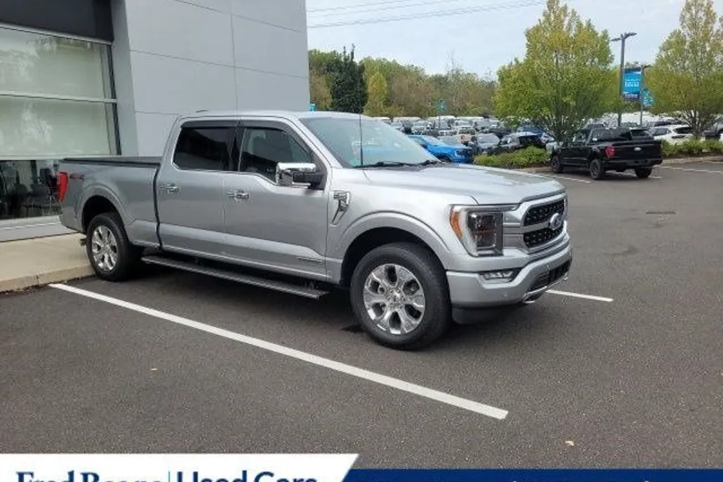 2022 Ford F-150 Platinum photo 1