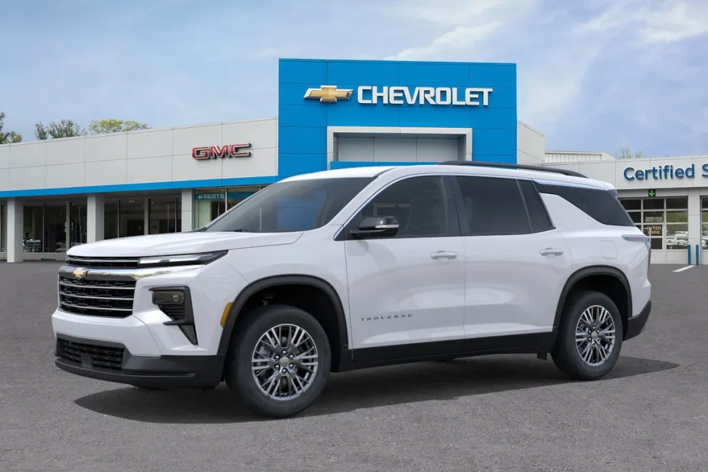 2026 Chevrolet Traverse photo 1