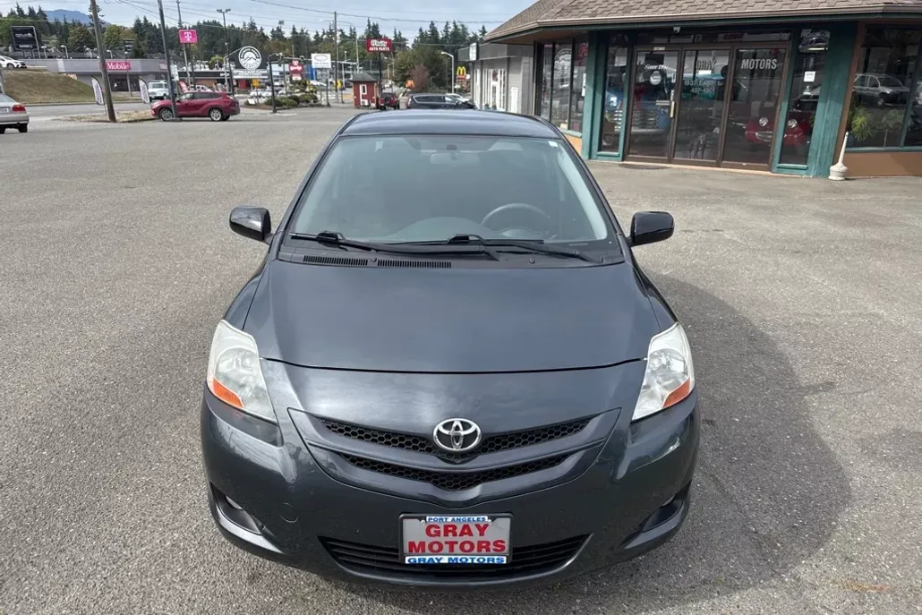 2007 Toyota Yaris S photo 1