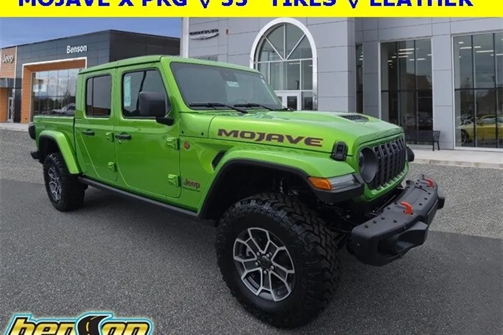 2025 Jeep Gladiator Mojave photo 1