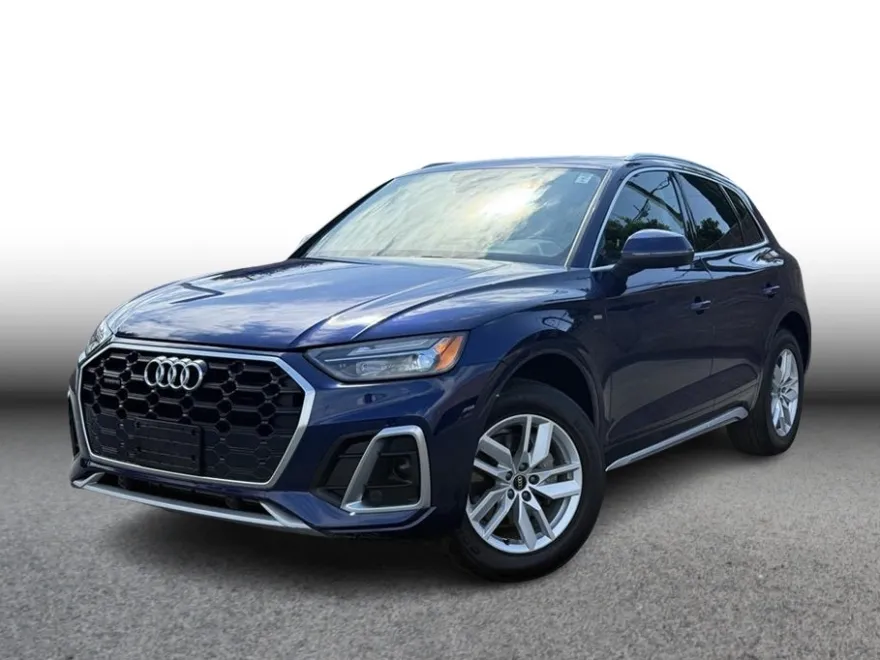 2022 Audi Q5 45 TFSI S line Premium photo 1
