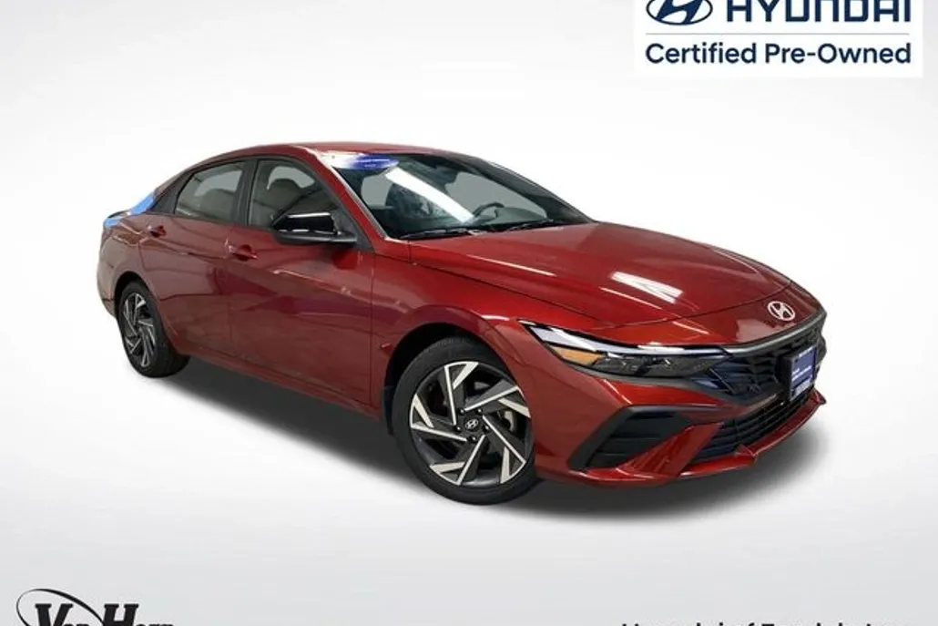 2025 Hyundai Elantra SEL Sport photo 1