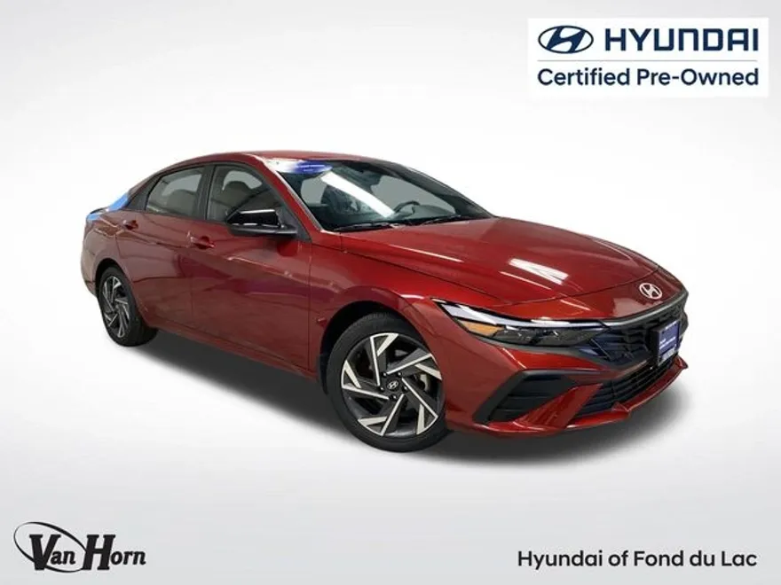 2025 Hyundai Elantra SEL Sport photo 1