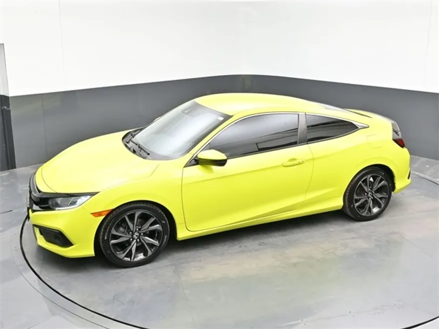 2019 Honda Civic Sport photo 1