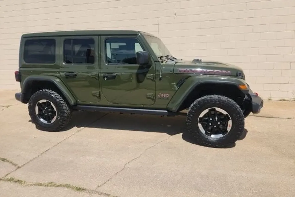 2020 Jeep Wrangler Unlimited Rubicon photo 1