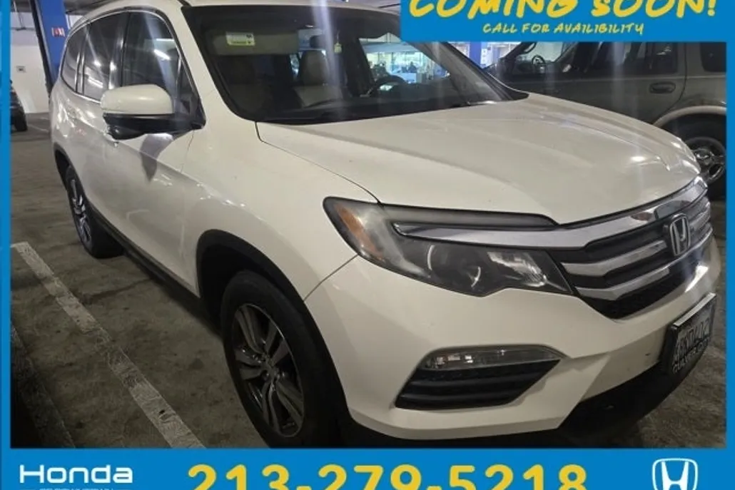 2017 Honda Pilot EX photo 1