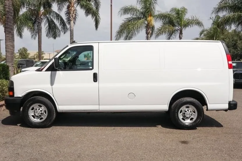 2020 Chevrolet Express 2500 Work Van photo 1