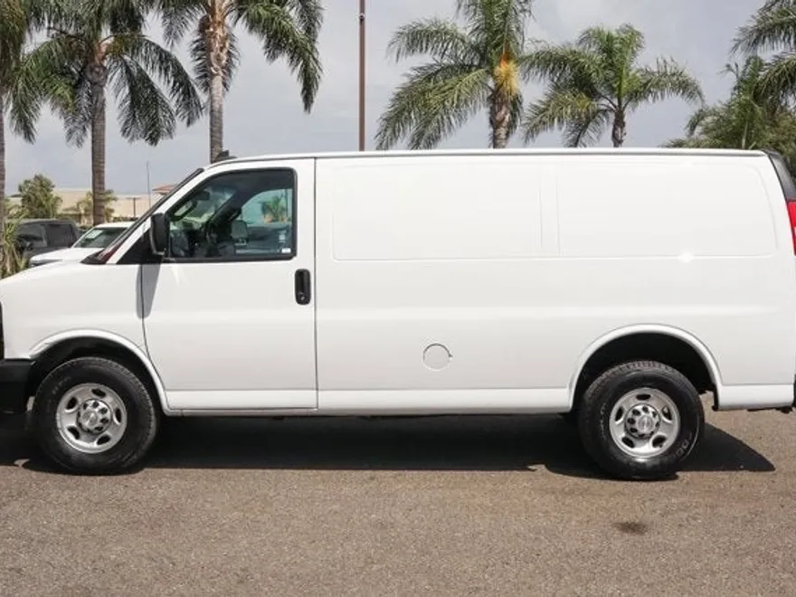 2020 Chevrolet Express 2500 Work Van photo 1