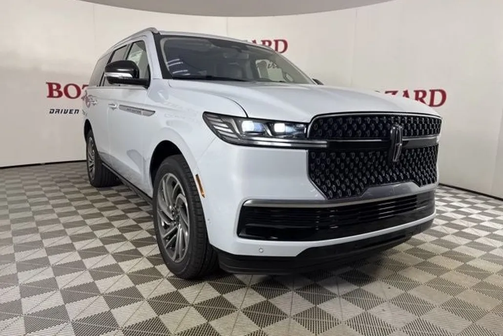 2025 Lincoln Navigator Reserve photo 1