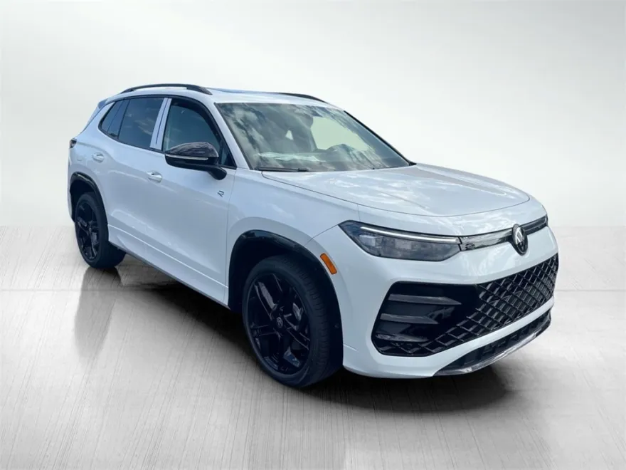 2025 Volkswagen Tiguan SE R-Line Black photo 1