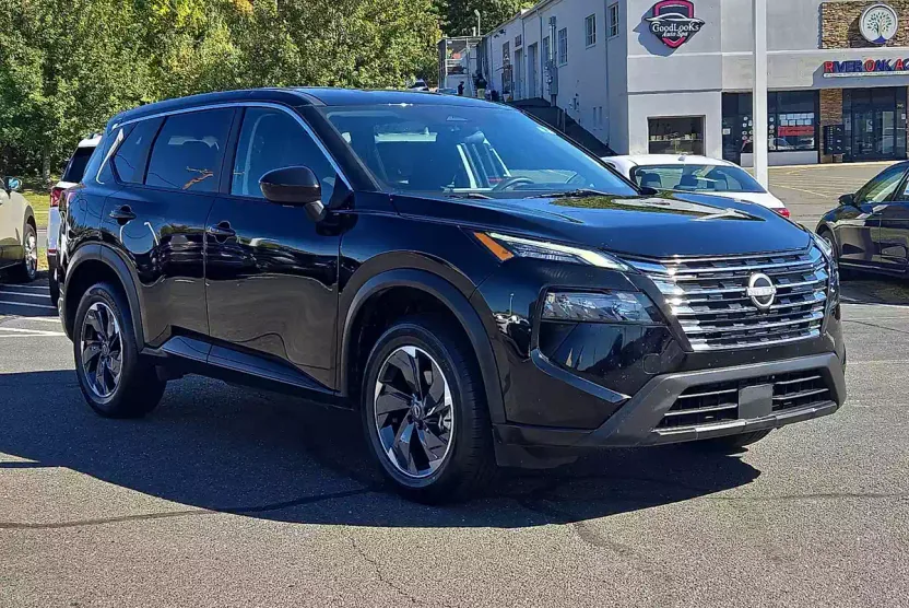 2024 Nissan Rogue SV photo 1