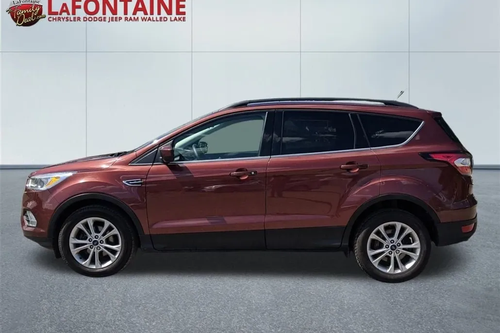 2018 Ford Escape SE photo 1