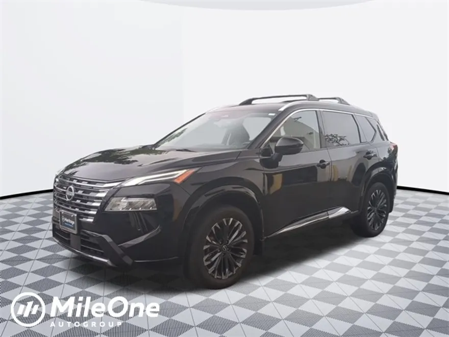 2024 Nissan Rogue Platinum AWD photo 1