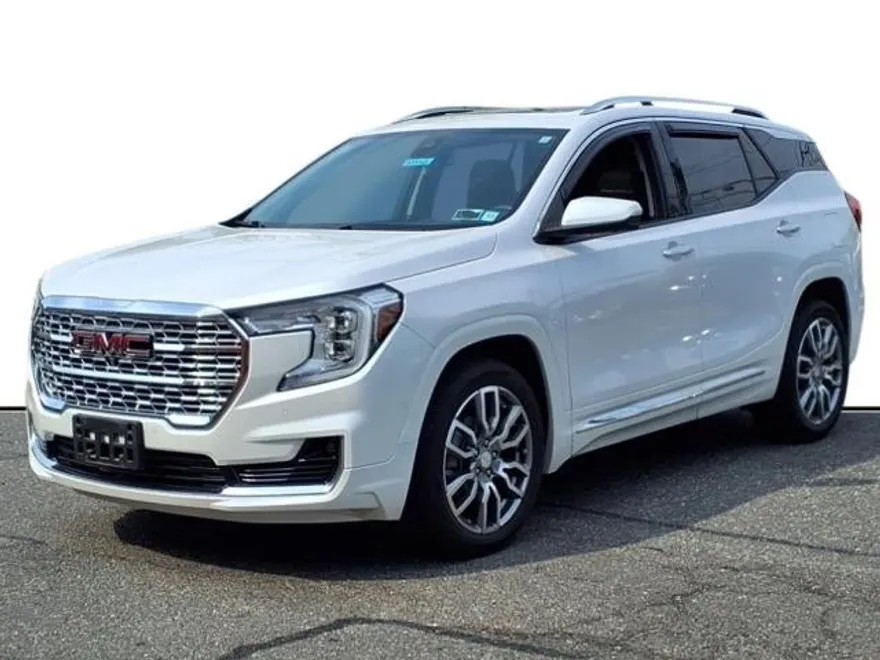 2022 Gmc Terrain Denali photo 1