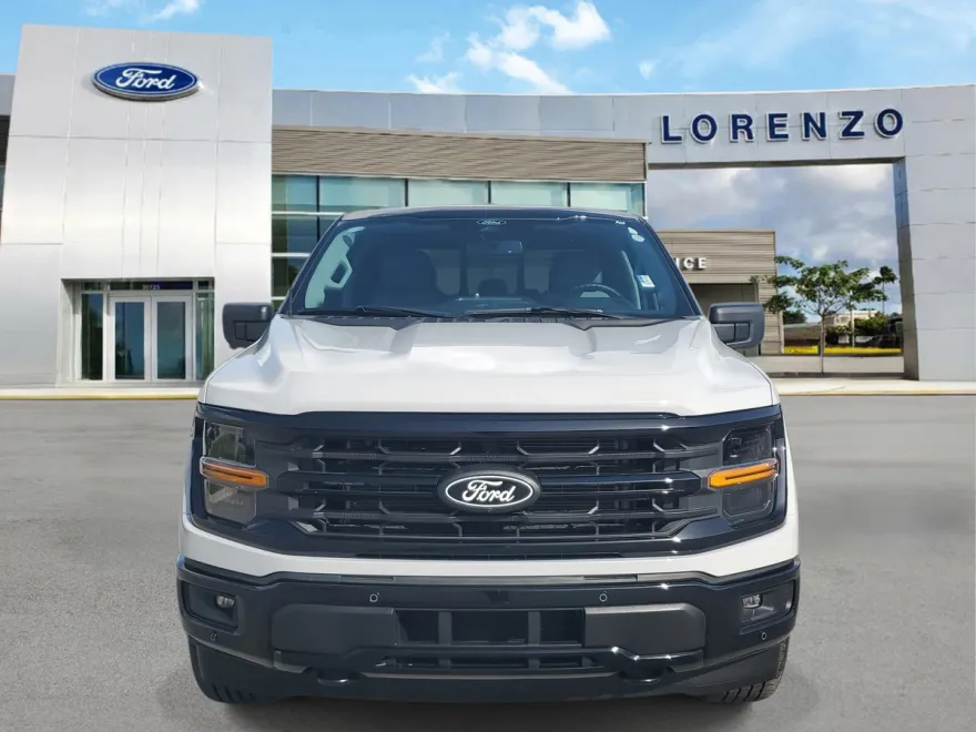 2024 Ford F-150 XLT photo 1
