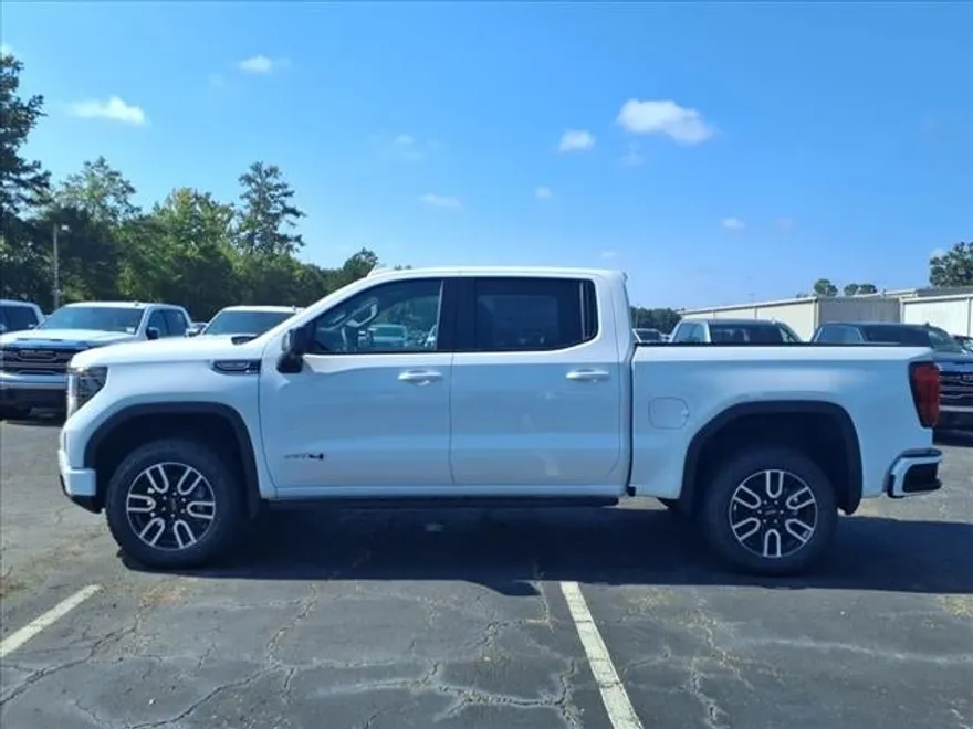 2025 Gmc Sierra 1500 AT4 photo 1