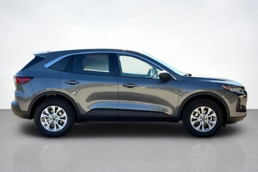 2025 Ford Escape Active photo 1