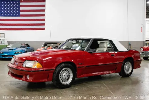 1987 Ford Mustang GT photo 2